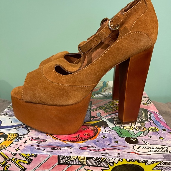 Jeffrey Campbell Foxy Tan Suede platform wood heel - Picture 14 of 16